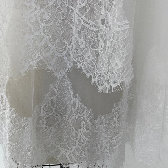 Brand new soft laces veil - Picture 5 of 7